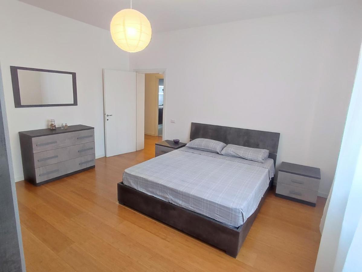 La Casa Dei Tre Apartment Mestre Bagian luar foto